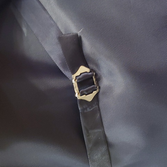 Navy Button-Up Vest - Picture 3 of 10